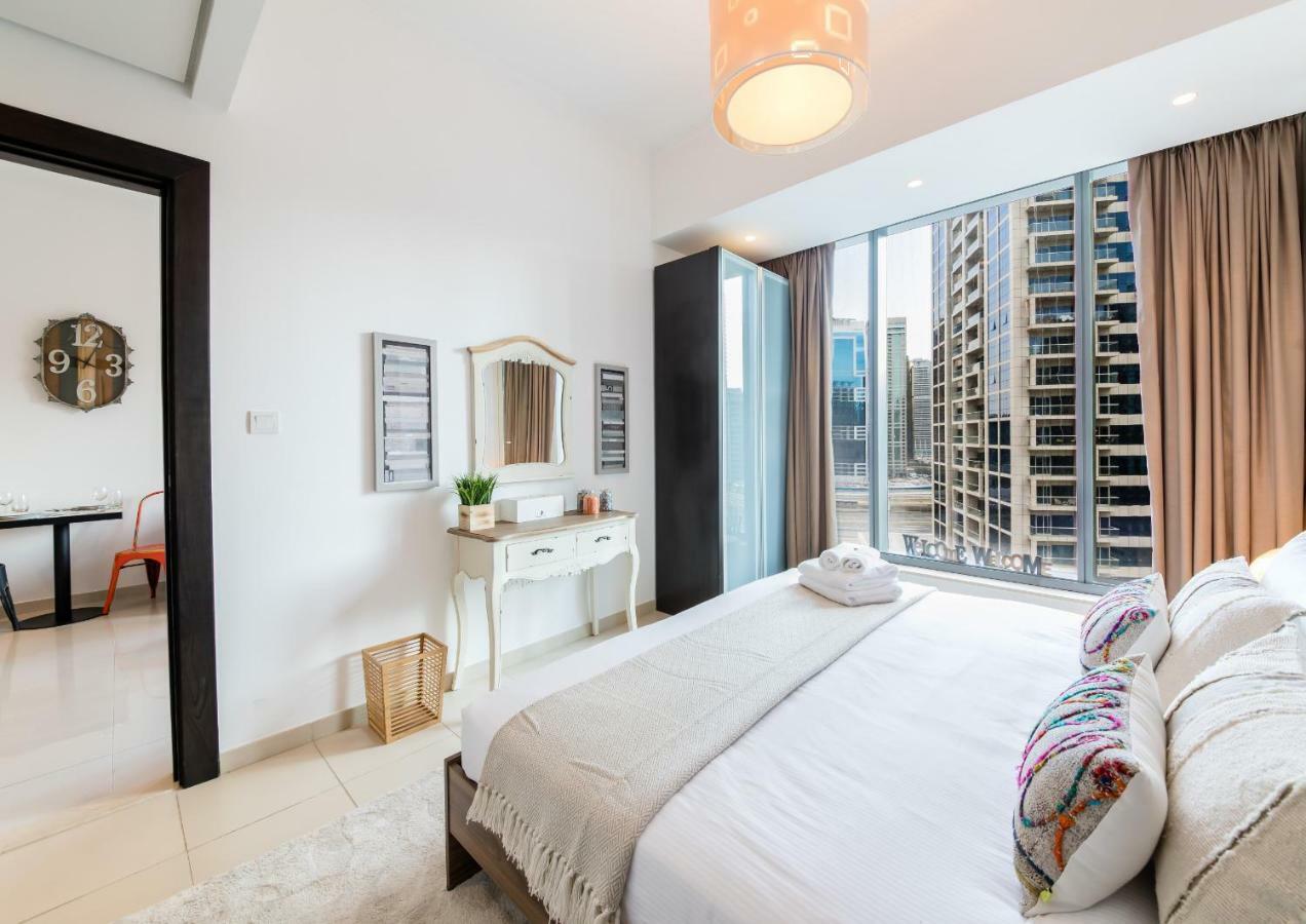 Maison Privee - Big, Bright, Luxury Marina Views Apt Next To Beach Dubai Eksteriør bilde