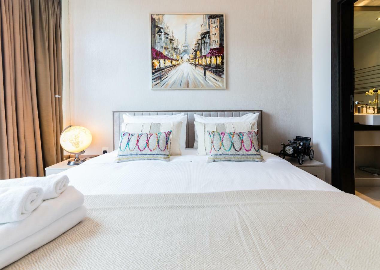 Maison Privee - Big, Bright, Luxury Marina Views Apt Next To Beach Dubai Eksteriør bilde